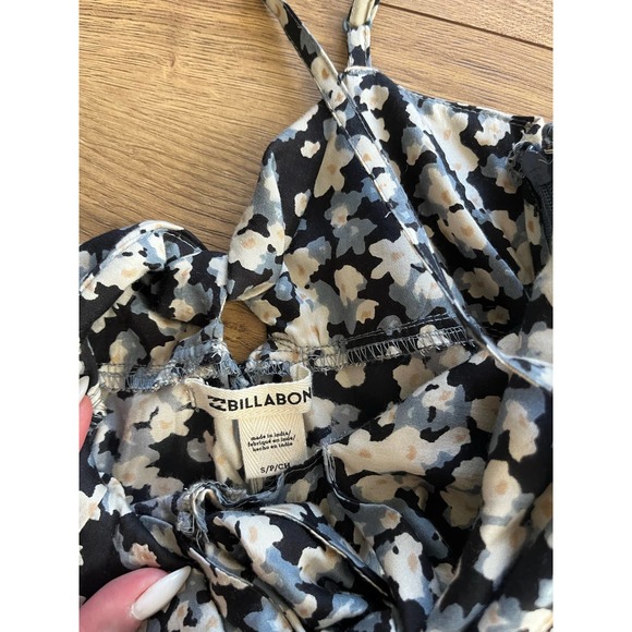 Billabong Black and White Floral Jumpsuit - Picture 9 of 11
